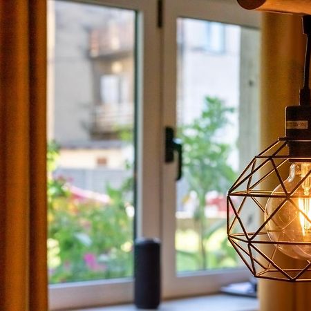 Lily Split Center Apartment Екстериор снимка